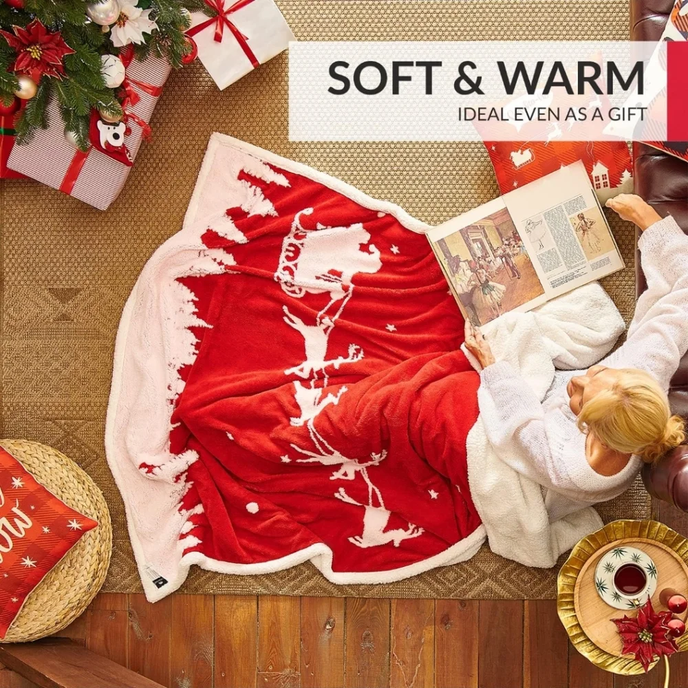 Malinad Red NIP Christmas Santa Clause & Reindeers Fleece/Sherpa Throw Blanket
